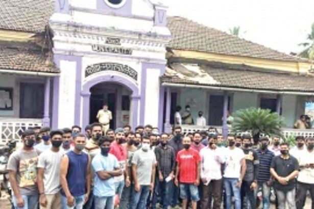 Stop encouraging migrant vendors for your votebanks: RG to politicians