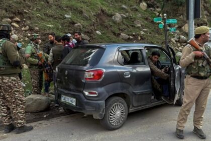 Street Voices: Will the terrorist attack on tourists have a serious impact on tourism in J&K?