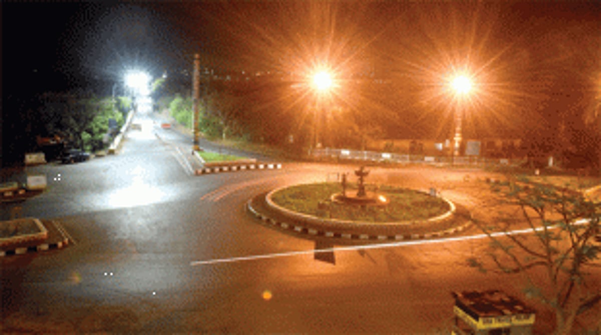 Streets empty  as lockdown comes into force