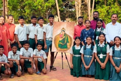 Students Create Stunning Portrait of Devi Lairai Using Natural Materials for Shirgao Jatra