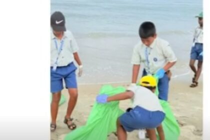 Students Lead Colva Beach Cleanup on International Coastal Cleanup Day