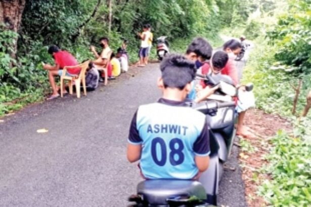Students cover 7km to get Internet for online classes