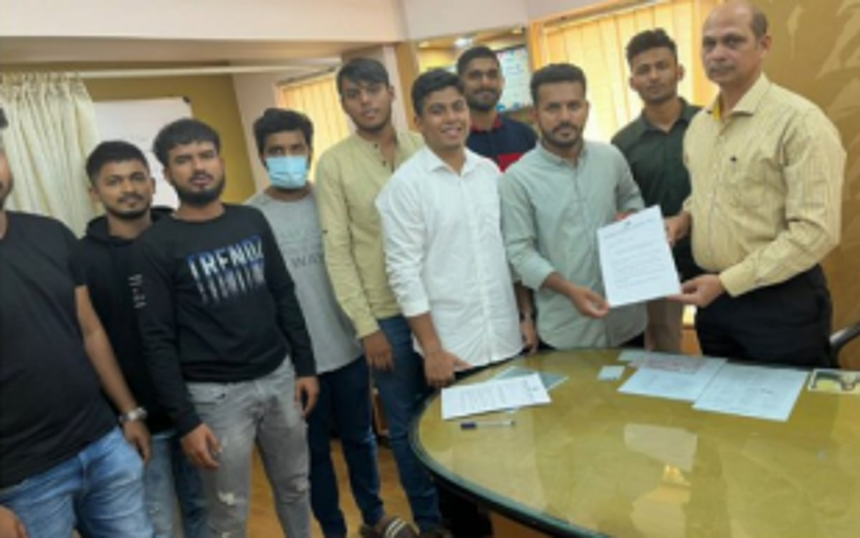 Students for  roll-back in monthly KTCL pass hike
