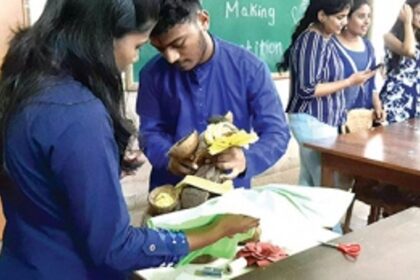 Students go traditional, with ghumat aarti and idol crafting