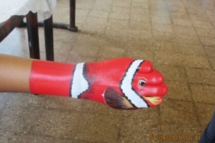 Students learn about fish