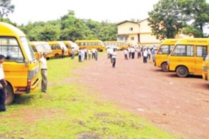 Students’ life at risk,  authorities turn a blind eye