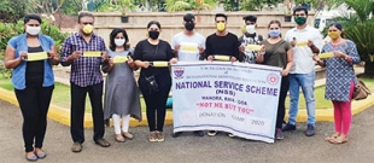 Students of VMSIIHE donate masks to residents of Raia, spread awareness on hygiene guidelines