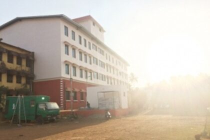 Students resent ‘fortress’ Borda school