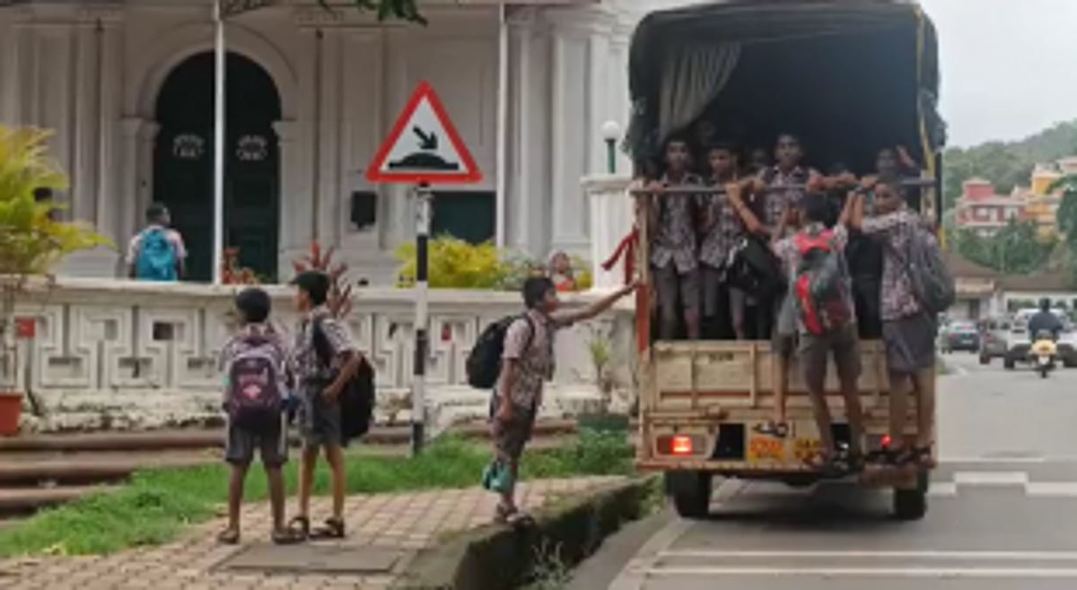 Students seen commuting home in Goods carrier as Balrath employees are on strike