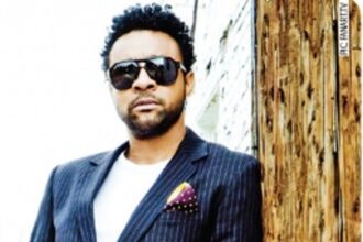 Summertime or not, Mr Boombastic is here to sing his song