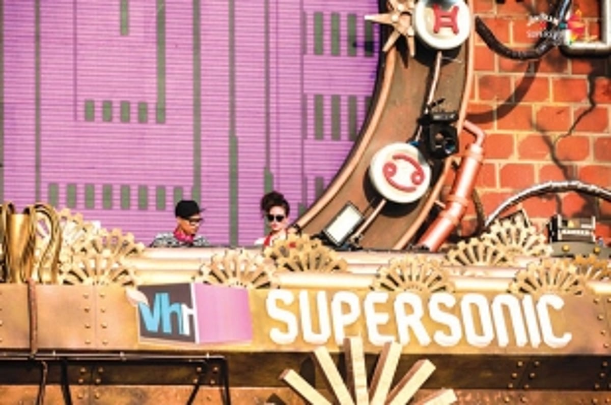 Supersonic sets the tone  for an epic party on Day 1