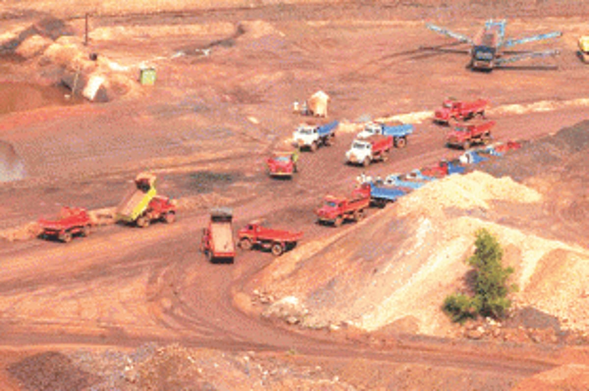 Supreme  Court to hear writs challenging renewal of 88 mining leases today
