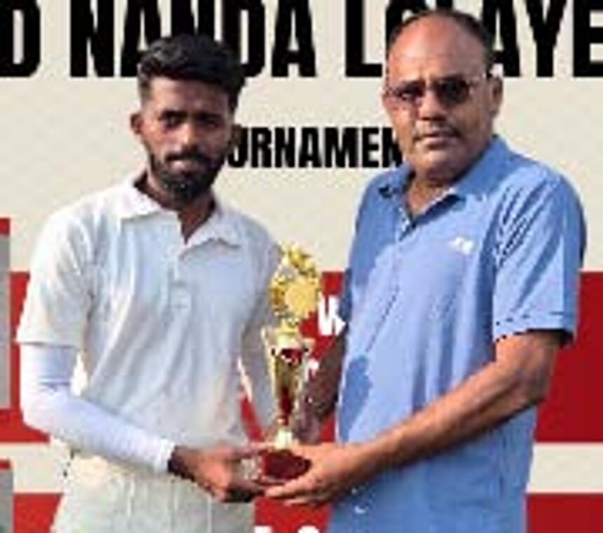 Swapnil stars for Sportsweek in 4-wkt win over Stamina CC 1 Swapnil stars for Sportsweek
in 4-wkt win over Stamina CC