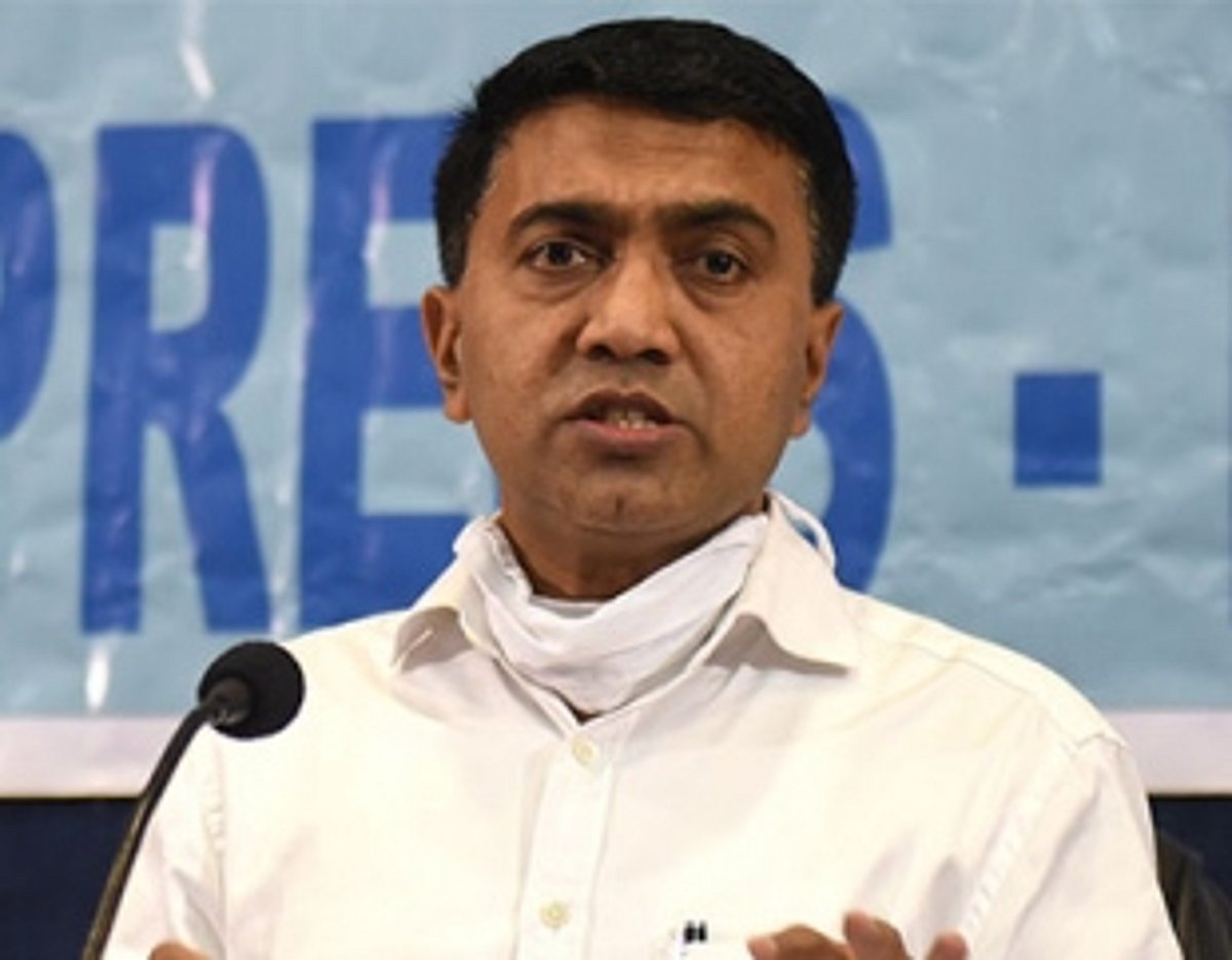 Swayampurna Goa  projects get Liberation Day deadline