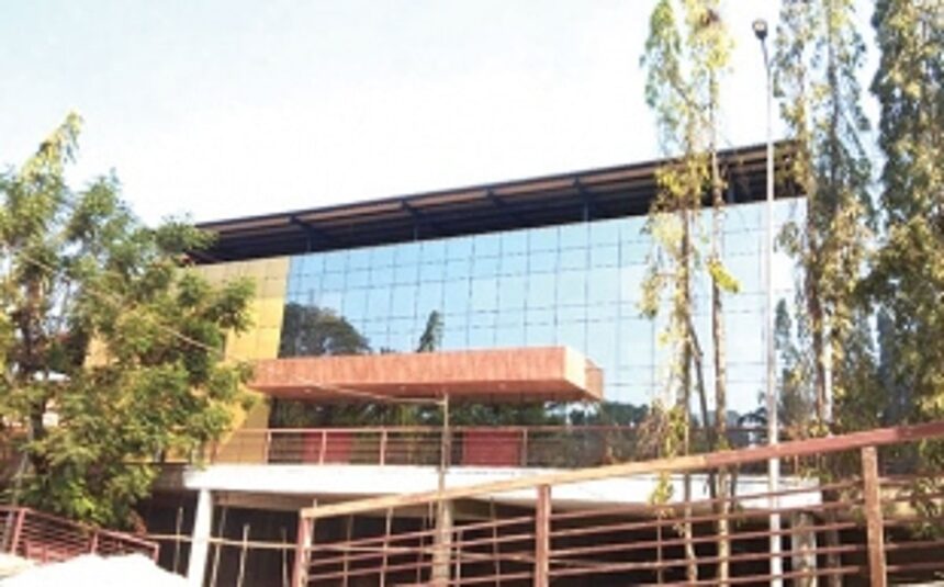 TCP 'clears' modern KTC bus stand at Curchorem 1 TCP 'clears' modern KTC bus stand at Curchorem