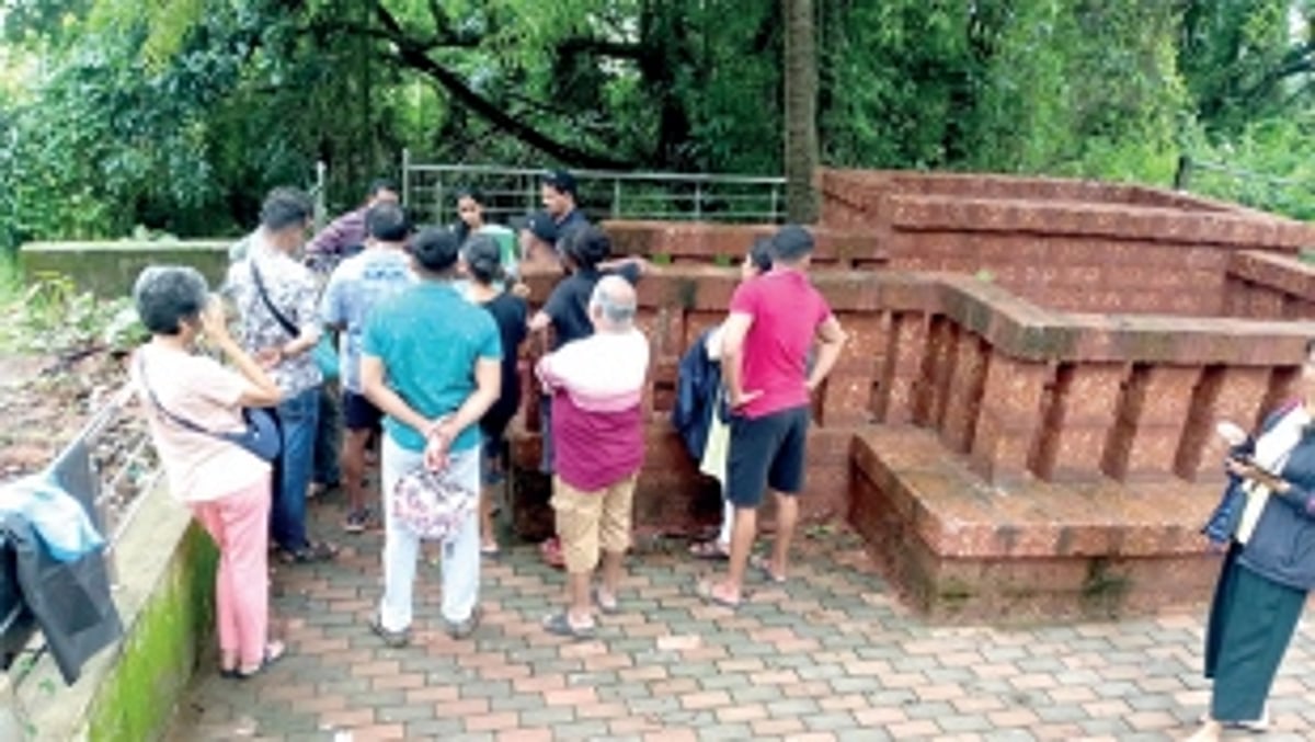 TCP plays truant from Oxel spring inspection; health official washes hands