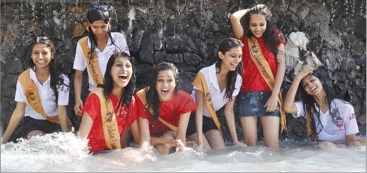 THE BIG SPLASH: Models pose as part of the "Indian Princess 2011" event at the Blue Ocean Resort in Ratnagiri on Monday.