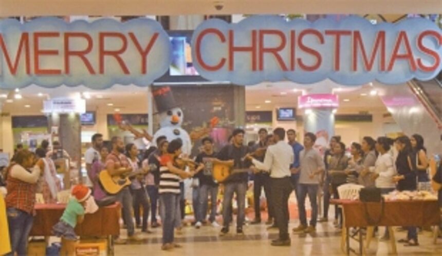 THE CHRISTMAS FLASH MOBS