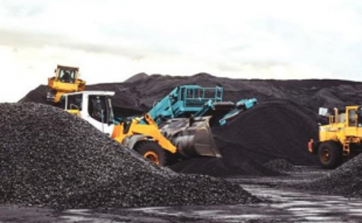 THE GREEN PLANET IS  NOW ON RED ALERT