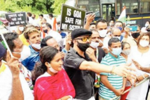 THE LURKING THREAT  THAT MAKES WOMEN LOOK OVER THE SHOULDER