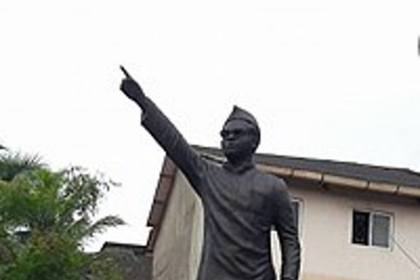 Take action if Dr Lohia’s  statue damaged, MMC told
