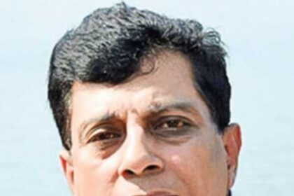 Taking back dissidents in Cong  fold will backfire, argues John