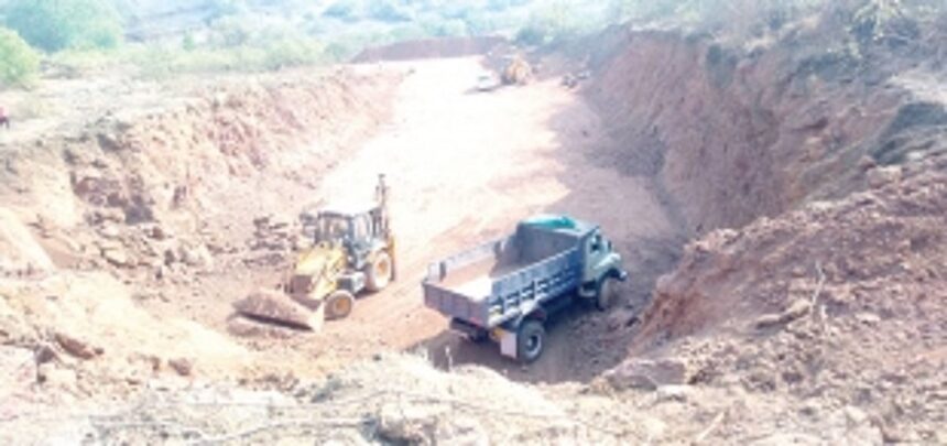 Talaulim locals expose massive hill cutting activity