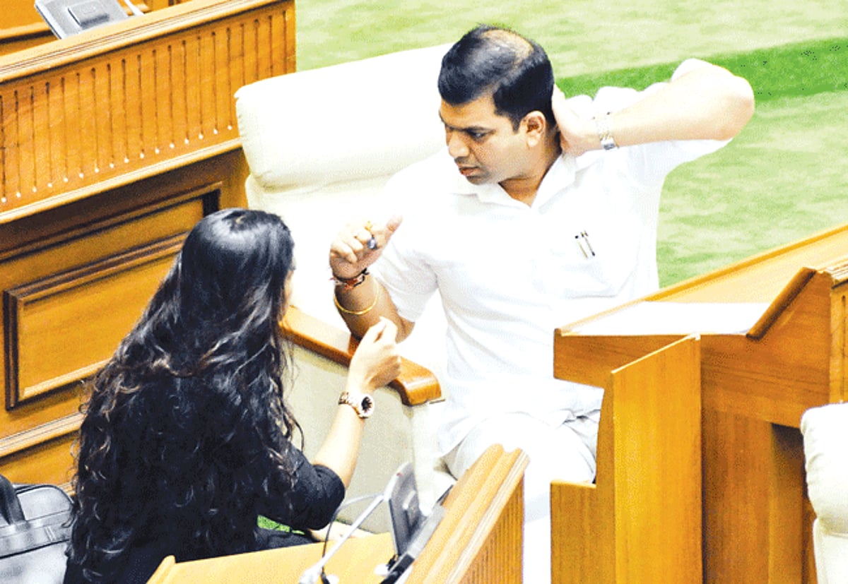 Taleigao MLA Jennifer Monserrate in conversation with Porvorim MLA Rohan Khaunte during Zero Hour on Wednesday.