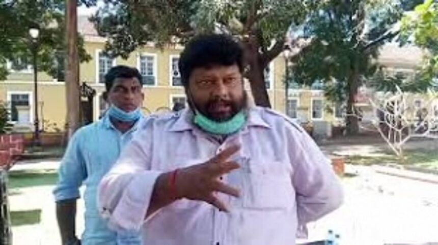 Tamhankar surprised over clean chit to Lobo, Gaude