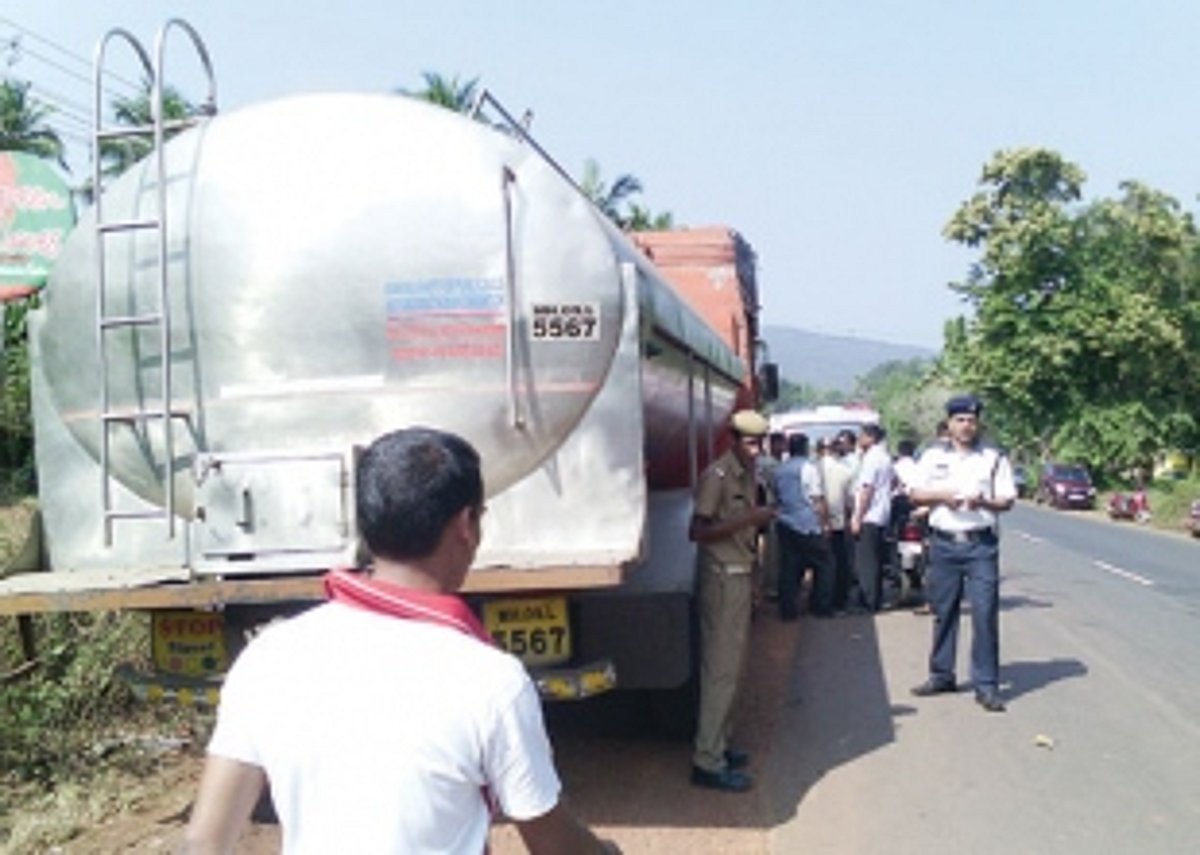 Tanker runs over youth  killing him on the spot