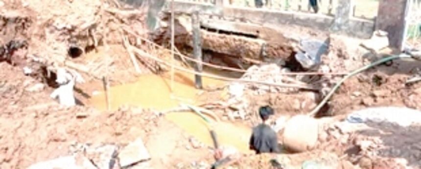 Taps run dry in Chicalim for last three days as water, power lines damaged 1 Taps run dry in Chicalim for last three days as water, power lines damaged