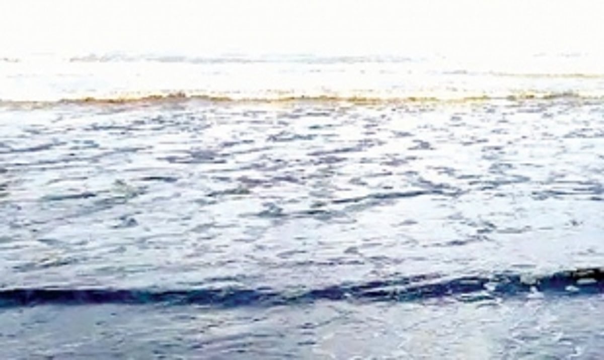 Tar ball menace on Cavelossim beach irks locals