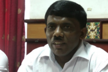 Tawadkar listens to grievances of   Bokadbag locals