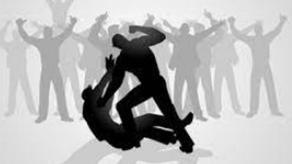 Taxi Driver Attacked by Tourists in Nerul After Collision Incident
