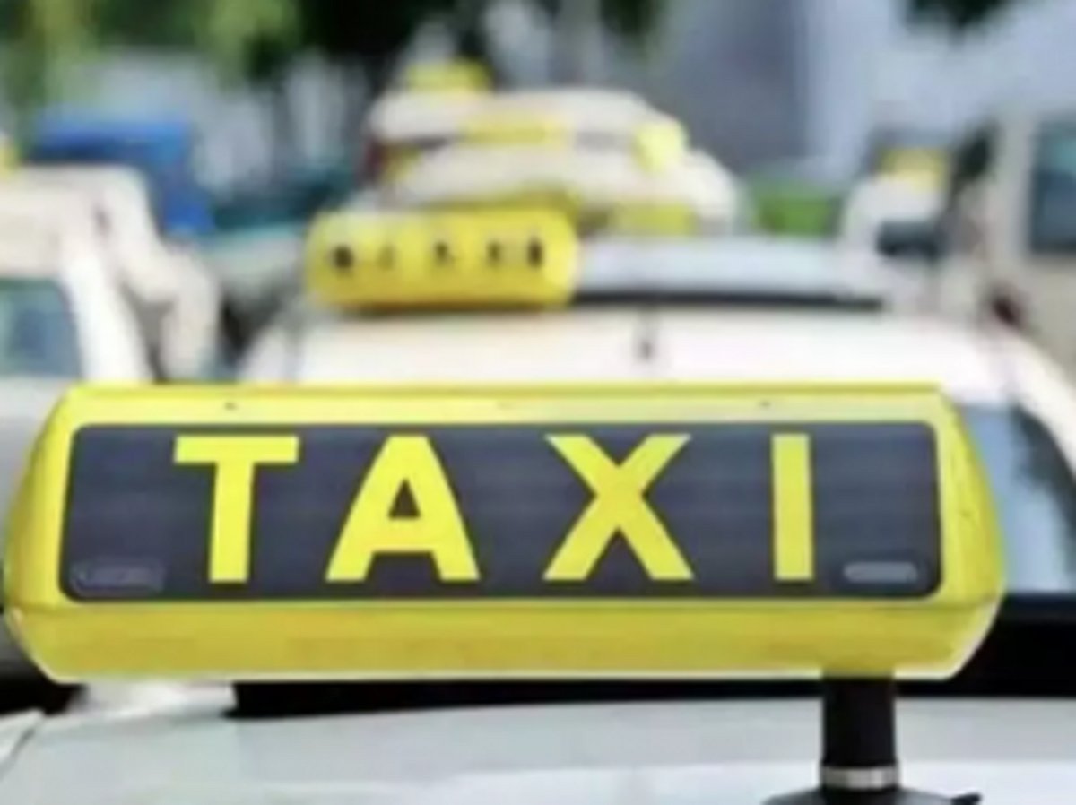 Taxi issue must  be solved in everyone’s interest