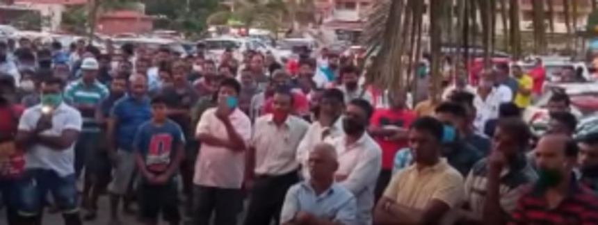 Taxi owners continue agitation, want govt to scrap GoaMiles App