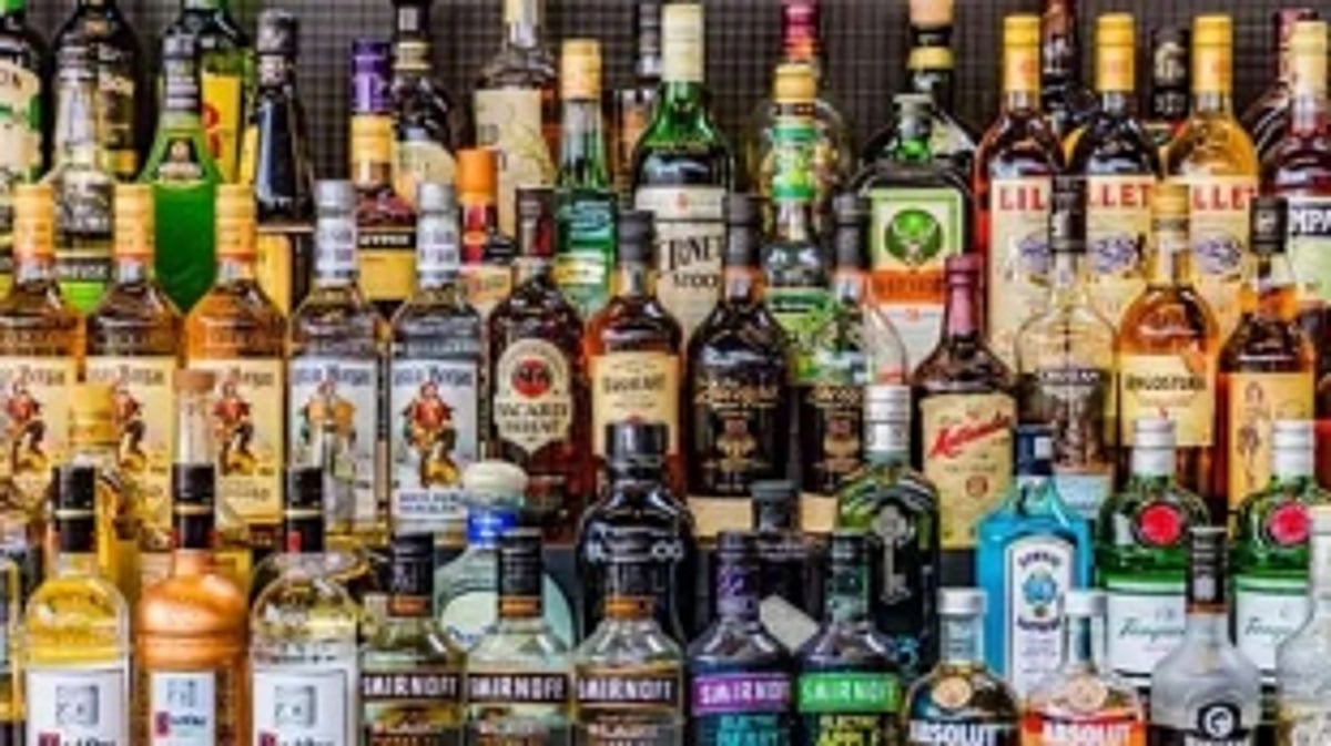 Taxing urak, feni will hit  Goans, Minister warns