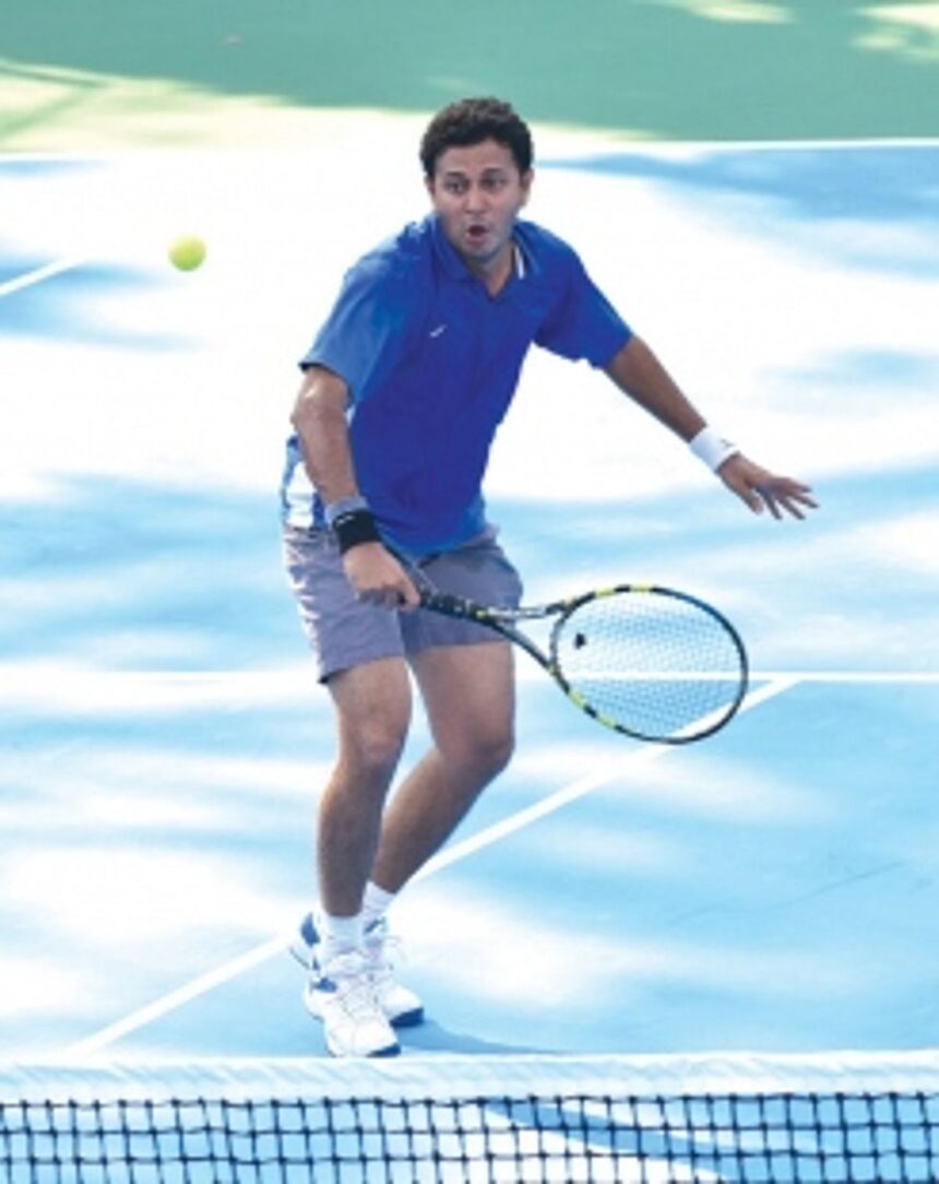 Tejas, Bulu, Standal and Gustavo in semis