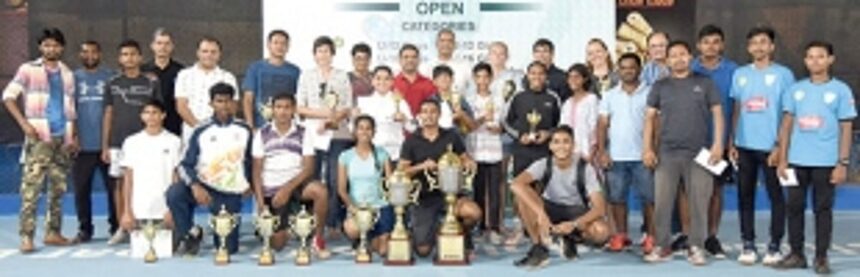Tejas, Simran prevail at Gadre Gaspar Dias Open 1 Tejas, Simran prevail at Gadre Gaspar Dias Open
