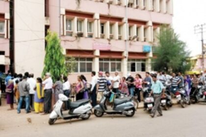 Tempers run high at Aquem electricity department