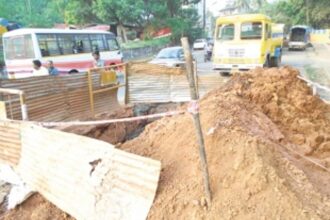 Temple town residents ‘inhaling’ dust on  account of road digging works
