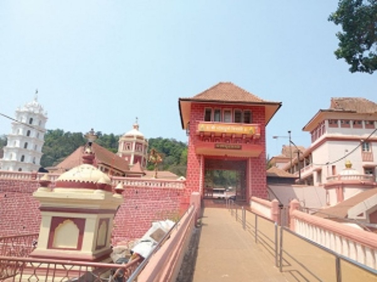 Temples in Ponda restrict entry for  tourists till March-end