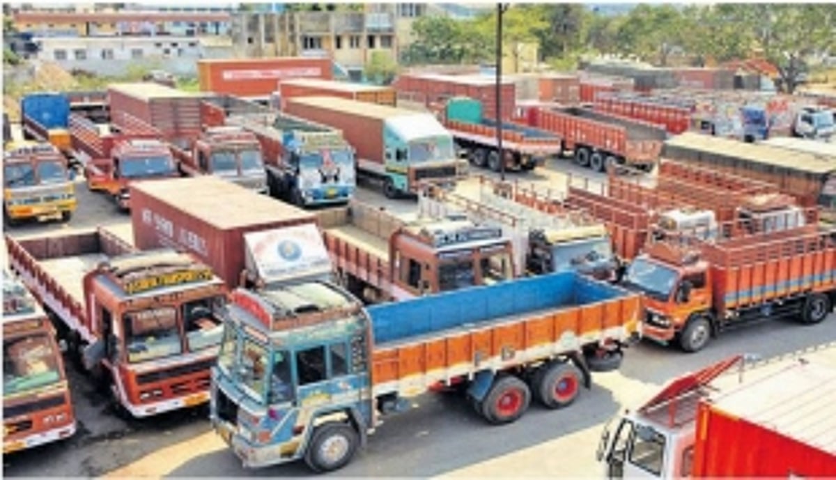 Tempo and lorry owners demand change in freight rate