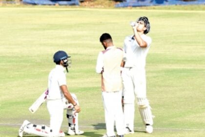 Tendulkar Jr emulates dad as Suyash scintillates with double century