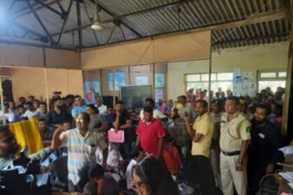 Tense situation in Chimbel’s Gram Sabha after builder blocks road