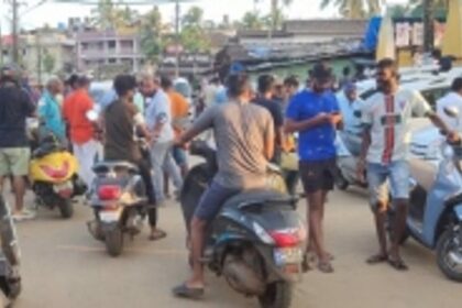 Tension at Baga as GTDC charges locals for parking