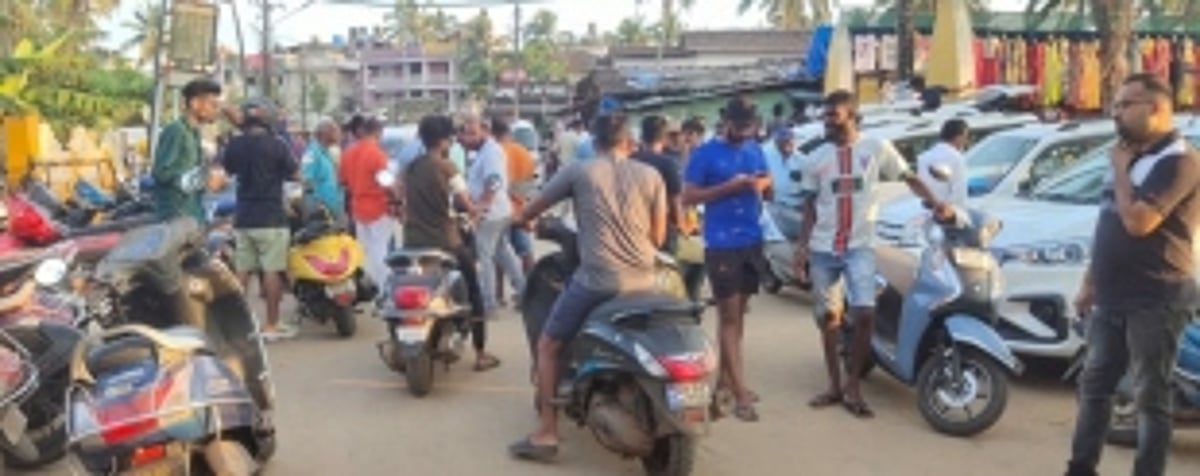 Tension at Baga as GTDC charges locals for parking