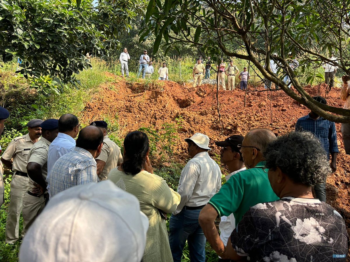 Tension at Velsao: Railway authorities begin double-tracking work with no documentation