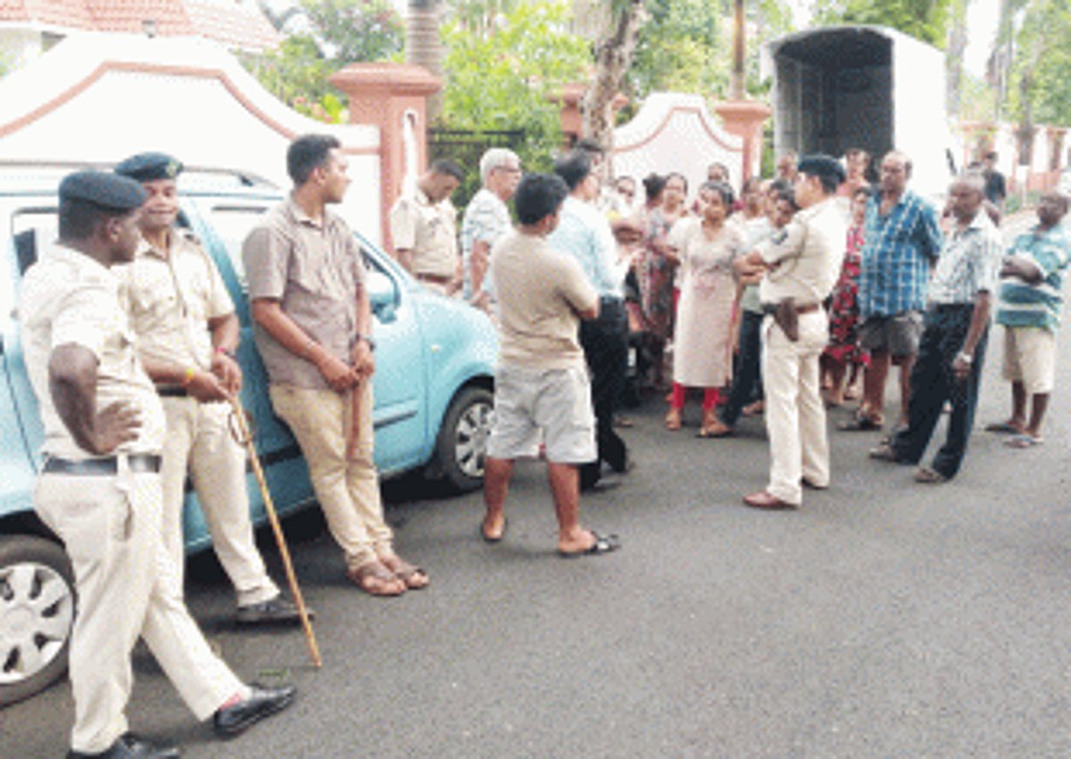 Tension in CAC as villagers block material-laden vehicle