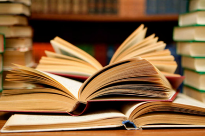 Textbook Crisis in Margao: Students Struggle Amid Shortage of Core Subjects